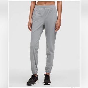NWOT Lulu Adapted State High-Rise Jogger